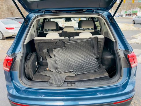 Used 2020 Volkswagen Tiguan S w/ 3rd Row Seat Package image 10