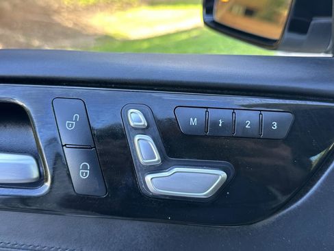 Used 2019 Mercedes-Benz GLS 550 4MATIC image 48