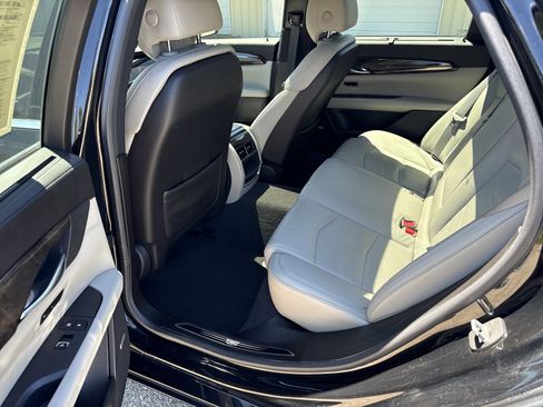 Used 2018 Cadillac CT6 Premium Luxury w/ Super Cruise Package AWD/4WD image 17