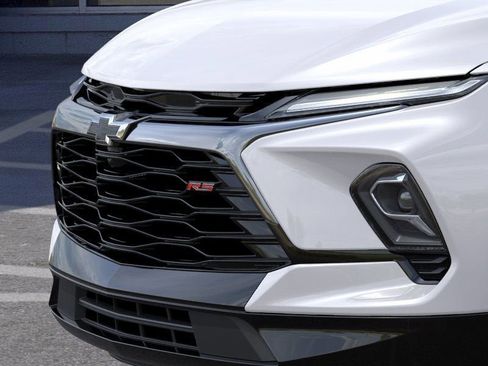 New 2025 Chevrolet Blazer RS w/ Driver Confidence II Package image 13