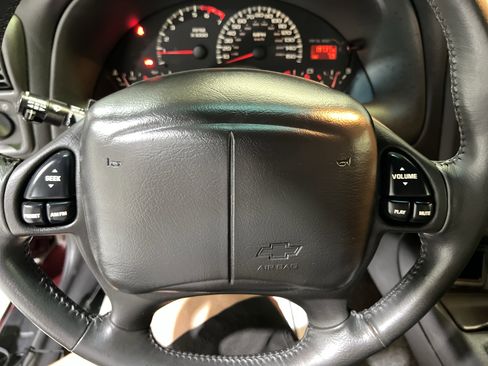 Used 2002 Chevrolet Camaro Z28 w/ Preferred Equipment Group 2 RWD image 21
