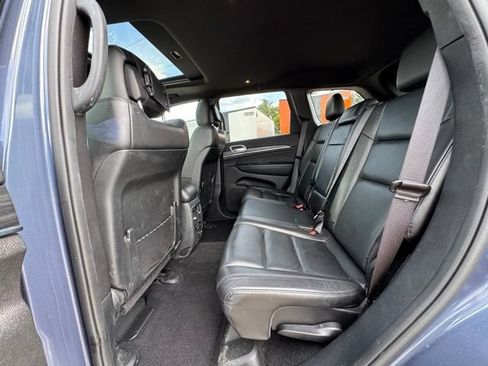 Used 2020 Jeep Grand Cherokee Limited AWD/4WD image 13