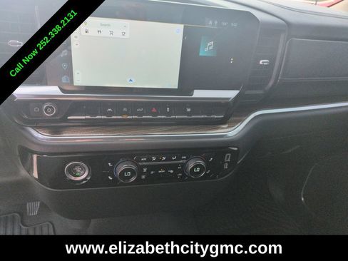 Used 2024 Chevrolet Silverado 1500 LT AWD/4WD image 15