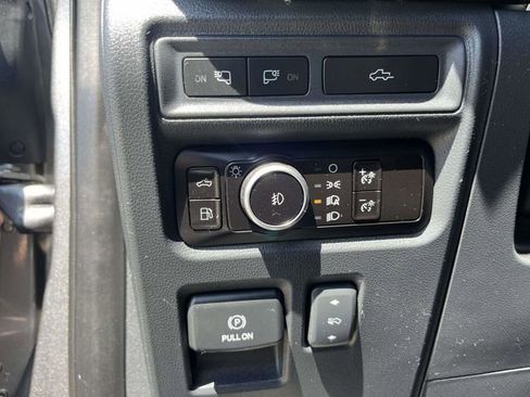 Used 2023 Ford F150 Platinum w/ Equipment Group 701A High AWD/4WD image 16