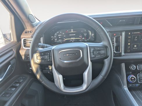 Used 2023 GMC Yukon Denali w/ LPO, Floor Liner Package AWD/4WD image 13
