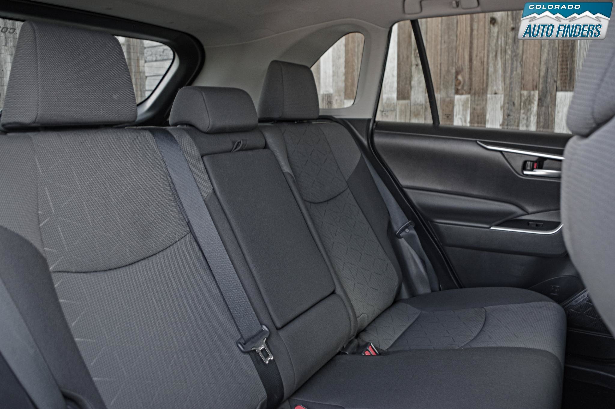 Used 2021 Toyota RAV4 XLE AWD/4WD image 23