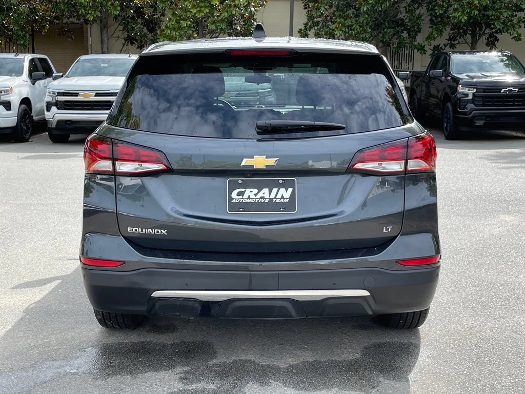 Used 2023 Chevrolet Equinox LT w/ LPO, Cargo Package FWD image 6
