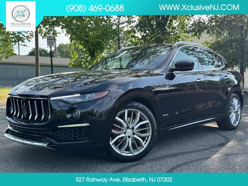 Used 2019 Maserati Levante GranLusso AWD/4WD image 1