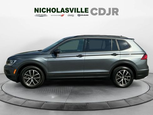 Used 2021 Volkswagen Tiguan S FWD image 2