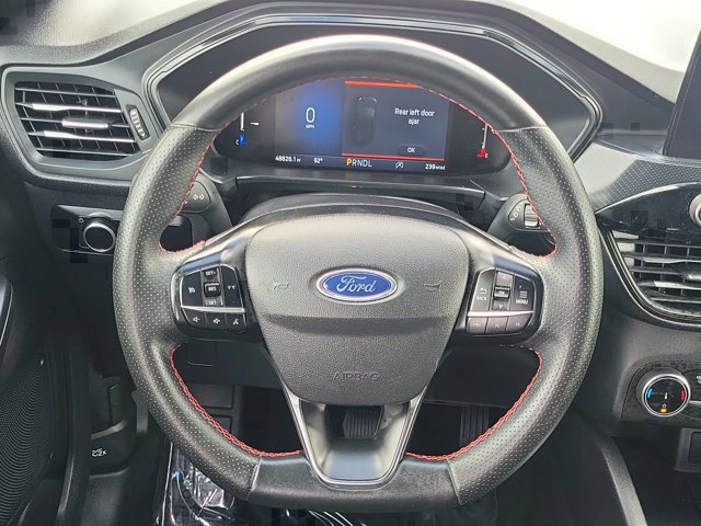 Used 2025 Ford Escape ST-Line FWD image 15