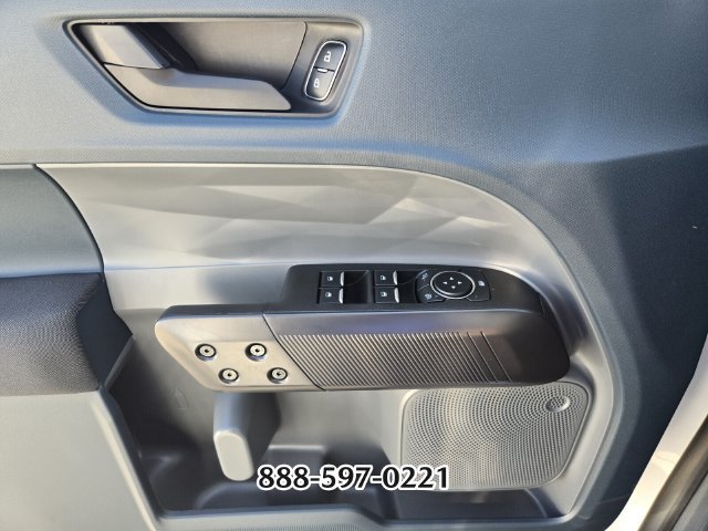 Used 2025 Ford Maverick XL w/ 4K Tow Package AWD/4WD image 31