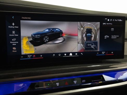 Used 2025 BMW 760i xDrive w/ Executive Package image 39