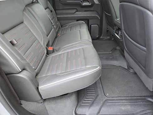 Used 2024 GMC Sierra 1500 AT4X image 33