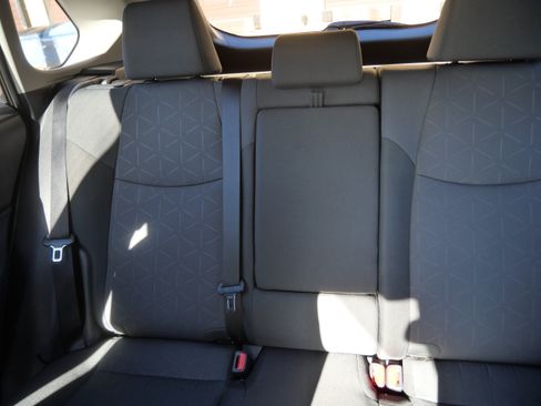Certified 2025 Toyota RAV4 XLE AWD/4WD image 14