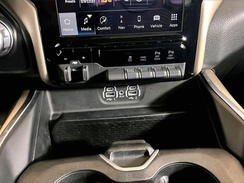 Used 2022 RAM 1500 Laramie w/ Laramie Southwest Edition image 25