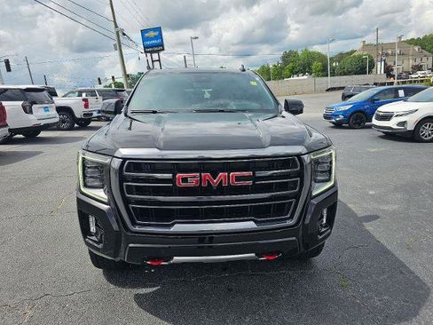 Used 2023 GMC Yukon XL AT4 w/ Technology Package AWD/4WD image 37