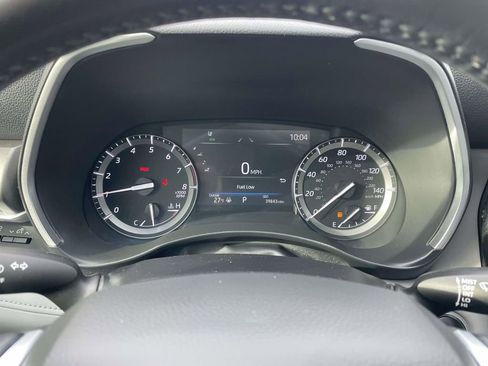 Used 2019 Toyota Highlander Plus image 39