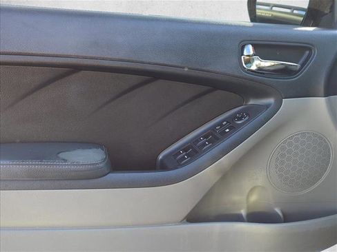 Used 2015 Kia Forte LX w/ Popular Package image 11