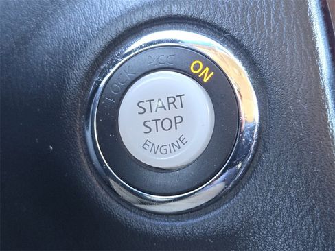 Used 2016 INFINITI QX50 2WD w/ Deluxe Touring Package image 22