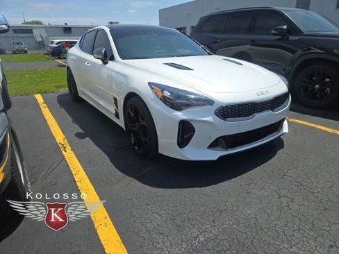 Used 2018 Kia Stinger GT2 AWD/4WD image 1