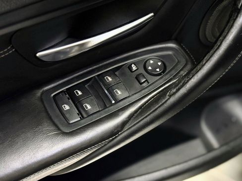 Used 2018 BMW M3 image 14