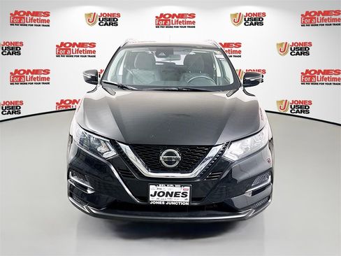 Certified 2020 Nissan Rogue Sport SV image 11