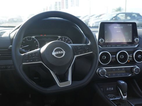 New 2025 Nissan Sentra SV image 24