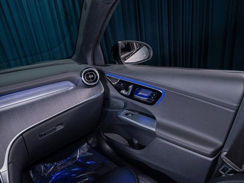 Certified 2026 Mercedes-Benz GLC 300 image 22