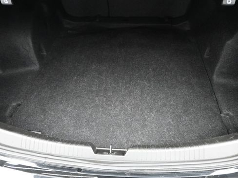 Used 2024 Chevrolet Malibu LT image 9