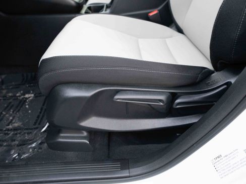 Certified 2023 Honda CR-V LX image 12