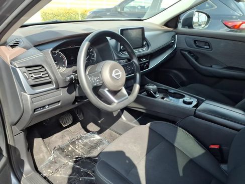 Used 2023 Nissan Rogue S AWD/4WD image 7