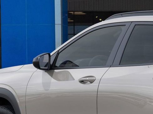 New 2026 Chevrolet Trax RS image 12