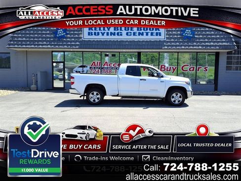 Used 2018 Toyota Tundra SR5 AWD/4WD image 1