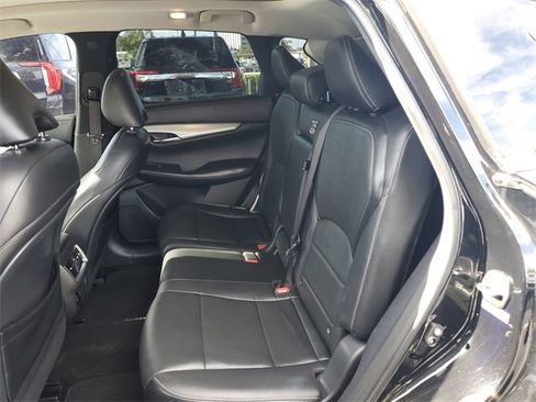 Used 2020 INFINITI QX50 Luxe w/ Navigation Package image 30