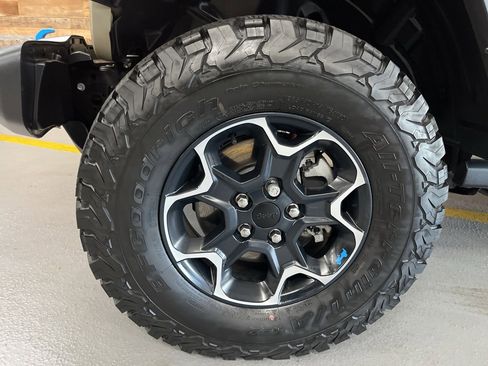 Used 2022 Jeep Wrangler Unlimited Rubicon 4xe w/ Cold Weather Group image 7