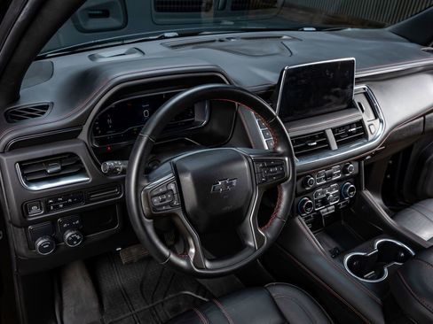 Used 2023 Chevrolet Tahoe RST w/ Luxury Package RWD image 13