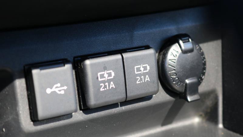Used 2021 Toyota Highlander Limited AWD/4WD image 21