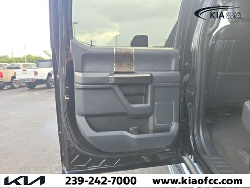 Used 2022 Ford F350 Lariat AWD/4WD image 15