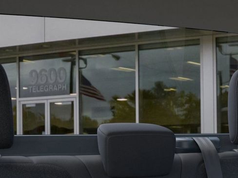 New 2025 Ford Maverick XLT w/ XLT Luxury Package image 24