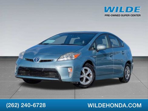 Used 2014 Toyota Prius Four image 1