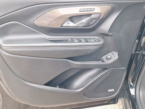 Certified 2022 GMC Terrain Denali image 33