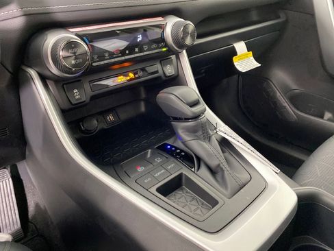New 2025 Toyota RAV4 XLE w/ Convenience Package image 21
