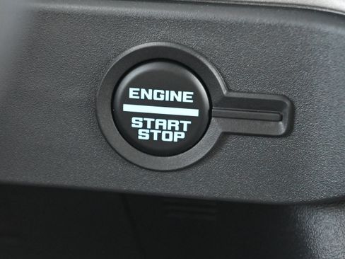 New 2025 Ford Bronco Outer Banks image 19