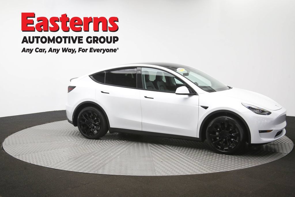 Used 2021 Tesla Model Y Long Range AWD/4WD image 45