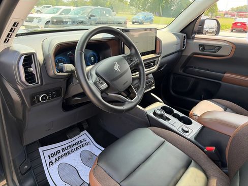 Used 2025 Ford Bronco Sport Outer Banks w/ Outer Banks Tech Package+ AWD/4WD image 15