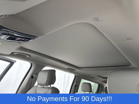 Used 2022 Jeep Wagoneer Series III w/ Premium Group I image 30