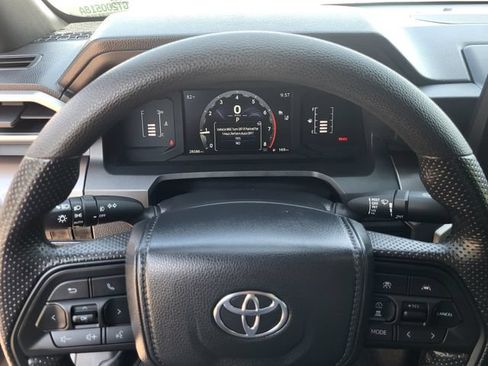 Used 2024 Toyota Tacoma SR5 AWD/4WD image 13
