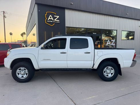 Used 2006 Toyota Tacoma PreRunner RWD image 9