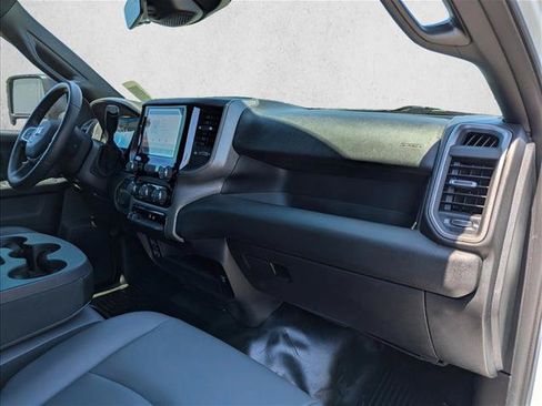 New 2026 RAM 2500 Tradesman w/ Chrome Appearance Group AWD/4WD image 26