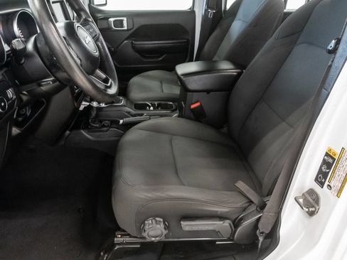 Used 2023 Jeep Wrangler Unlimited Sport AWD/4WD image 10